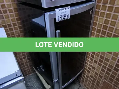 LOTE 129 - ADEGA CLIMATIZADA. (NO ESTADO, NÃO SABEMOS SE FUNCIONA. LEILÃO NÃO TEM GARANTIA E NEM DEVOLUÇÃO). 