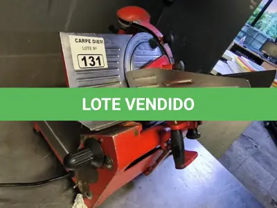 LOTE 131 - FATIADORA DE FRIOS. (NO ESTADO, NÃO SABEMOS SE FUNCIONA. LEILÃO NÃO TEM GARANTIA E NEM DEVOLUÇÃO).
