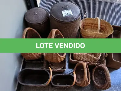 LOTE 223 - CESTARIA DECORATIVA. (NO ESTADO, NÃO SABEMOS SE FUNCIONA. LEILÃO NÃO TEM GARANTIA E NEM DEVOLUÇÃO).