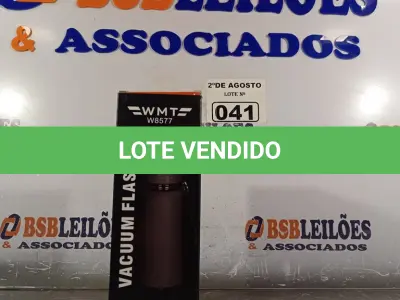 LOTE 041 - 01 GARRAFA TÉRMICA DE 800ML. (NOVO) (NO ESTADO) ATENÇÃO! FAZER A VISITAÇÃO ANTES DE ARREMATAR, NÃO SABEMOS SE FUNCIONA. LEILÃO NÃO TEM GARANTIA E NEM DEVOLUÇÃO, SUJEITO A POSSÍVEIS AVARIAS VISÍVEIS/OCULTAS E/OU AUSÊNCIA DE COMPONENTES.