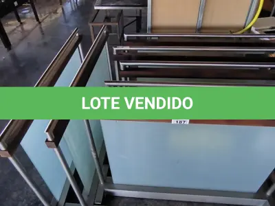 LOTE 187 - 07 DIVISÓRIAS EM VIDRO E INOX. (NO ESTADO, NÃO SABEMOS SE FUNCIONA. LEILÃO NÃO TEM GARANTIA E NEM DEVOLUÇÃO).