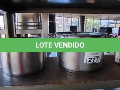 LOTE 277 - PANELA COZINHAR MASSA E PANELA TRAMONTINA FUNDO DUPLO. (NO ESTADO, NÃO SABEMOS SE FUNCIONA. LEILÃO NÃO TEM GARANTIA E NEM DEVOLUÇÃO).