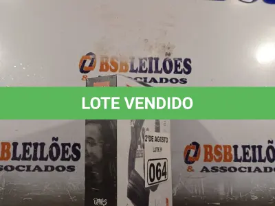 LOTE 064 - 01 FONE DE OUVIDO BLUETOOTH V5.0. (NOVO) (NO ESTADO) ATENÇÃO! FAZER A VISITAÇÃO ANTES DE ARREMATAR, NÃO SABEMOS SE FUNCIONA. LEILÃO NÃO TEM GARANTIA E NEM DEVOLUÇÃO, SUJEITO A POSSÍVEIS AVARIAS VISÍVEIS/OCULTAS E/OU AUSÊNCIA DE COMPONENTES.