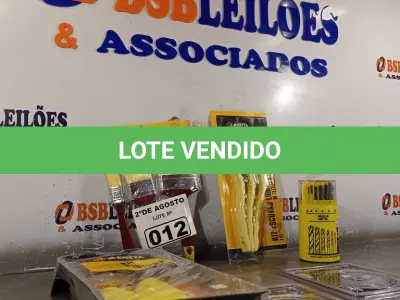 LOTE 012 -  01 DISCO C/ VÍDEA 40 DENTES 4,5”, 01 DISCO DIAMANTADO 110MM DENTE DE 7,5MM CORTE 2,0MM, 03 PINCEIS PARA PINTURA, 01 KIT ESCOVAS LONGAS MULTIUSO, 01 KIT PINTURA E 01 KIT DE BROCAS PAR ALVENARIA, MADEIRA E METAL.(NOVO) (NO ESTADO) ATENÇÃO! FAZER A VISITAÇÃO ANTES DE ARREMATAR, NÃO SABEMOS SE FUNCIONA. LEILÃO NÃO TEM GARANTIA E NEM DEVOLUÇÃO, SUJEITO A POSSÍVEIS AVARIAS VISÍVEIS/OCULTAS E/OU AUSÊNCIA DE COMPONENTES.