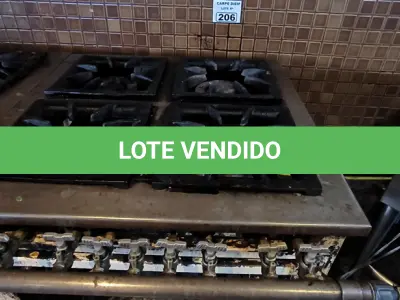 LOTE 206 - FOGÃO 4 BOCAS INDUSTRIAL. (NO ESTADO, NÃO SABEMOS SE FUNCIONA. LEILÃO NÃO TEM GARANTIA E NEM DEVOLUÇÃO).