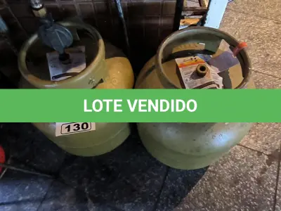 LOTE 130 - 2 BOTIJÃO DE GÁS. (NO ESTADO, NÃO SABEMOS SE FUNCIONA. LEILÃO NÃO TEM GARANTIA E NEM DEVOLUÇÃO). 