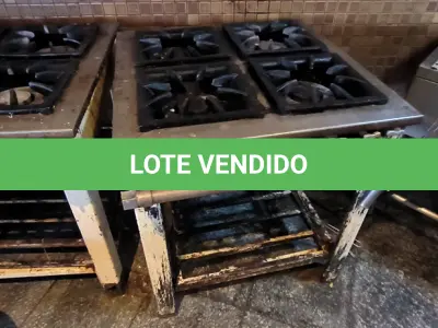 LOTE 206 - FOGÃO 4 BOCAS INDUSTRIAL. (NO ESTADO, NÃO SABEMOS SE FUNCIONA. LEILÃO NÃO TEM GARANTIA E NEM DEVOLUÇÃO).