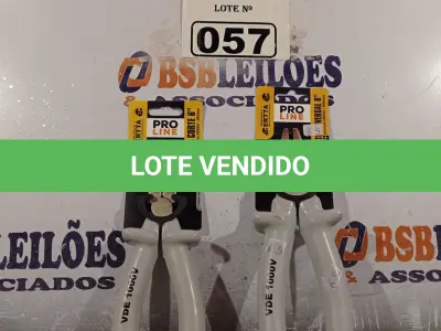 LOTE 057 - 02 ALICATES ALTA PRESSÃO, SENDO 01 PARA CORTE 6” E 01 DE 8”. (NOVO) (NO ESTADO) ATENÇÃO! FAZER A VISITAÇÃO ANTES DE ARREMATAR, NÃO SABEMOS SE FUNCIONA. LEILÃO NÃO TEM GARANTIA E NEM DEVOLUÇÃO, SUJEITO A POSSÍVEIS AVARIAS VISÍVEIS/OCULTAS E/OU AUSÊNCIA DE COMPONENTES.