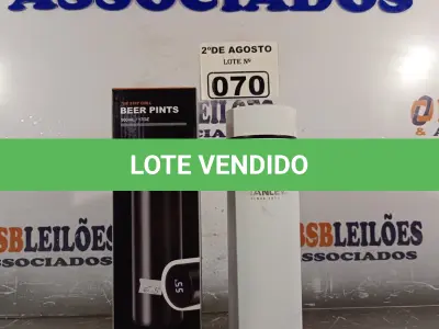 LOTE 070 - 01 GARRAFA TÉRMICA DIGITAL. (NOVO) (NO ESTADO) ATENÇÃO! FAZER A VISITAÇÃO ANTES DE ARREMATAR, NÃO SABEMOS SE FUNCIONA. LEILÃO NÃO TEM GARANTIA E NEM DEVOLUÇÃO, SUJEITO A POSSÍVEIS AVARIAS VISÍVEIS/OCULTAS E/OU AUSÊNCIA DE COMPONENTES.