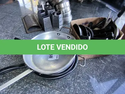 LOTE 288 - FRIGIDEIRAS. (NO ESTADO, NÃO SABEMOS SE FUNCIONA. LEILÃO NÃO TEM GARANTIA E NEM DEVOLUÇÃO).