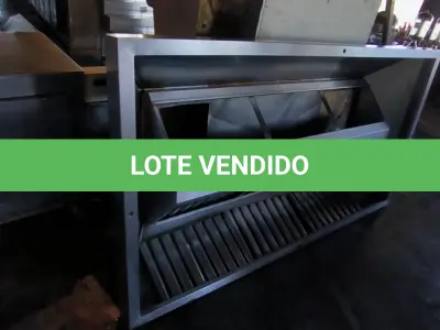 LOTE 143 - COIFA GRANDE. (NO ESTADO, NÃO SABEMOS SE FUNCIONA. LEILÃO NÃO TEM GARANTIA E NEM DEVOLUÇÃO).