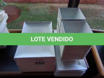 LOTE 252 - MELAMINA PARA SERVIR DIVERSOS TAMANHOS. (NO ESTADO, NÃO SABEMOS SE FUNCIONA. LEILÃO NÃO TEM GARANTIA E NEM DEVOLUÇÃO).