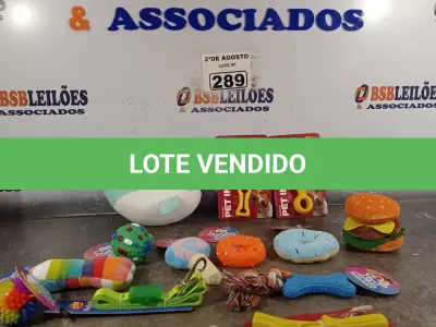 LOTE 289 - 01 LOTE COM VÁRIOS BRINQUEDOS PARA PET. (NOVO) (NO ESTADO) ATENÇÃO! FAZER A VISITAÇÃO ANTES DE ARREMATAR, NÃO SABEMOS SE FUNCIONA. LEILÃO NÃO TEM GARANTIA E NEM DEVOLUÇÃO, SUJEITO A POSSÍVEIS AVARIAS VISÍVEIS/OCULTAS E/OU AUSÊNCIA DE COMPONENTES.