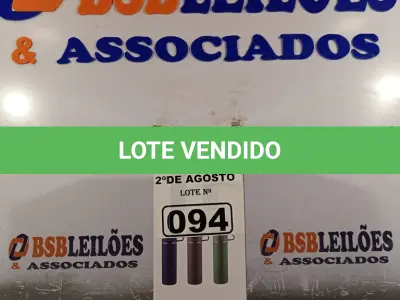 LOTE 094 - 01 GARRAFA TÉRMICA COM A TAMPA NO FORMATO DE XÍCARA. (NOVO) (NO ESTADO) ATENÇÃO! FAZER A VISITAÇÃO ANTES DE ARREMATAR, NÃO SABEMOS SE FUNCIONA. LEILÃO NÃO TEM GARANTIA E NEM DEVOLUÇÃO, SUJEITO A POSSÍVEIS AVARIAS VISÍVEIS/OCULTAS E/OU AUSÊNCIA DE COMPONENTES.