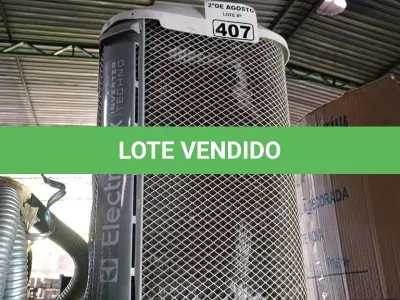 LOTE 407 - 01 CONDENSADORA MARCA ELECTROLUX INVERTER 220V. (NO ESTADO) ATENÇÃO! FAZER A VISITAÇÃO ANTES DE ARREMATAR, NÃO SABEMOS SE FUNCIONA. LEILÃO NÃO TEM GARANTIA E NEM DEVOLUÇÃO, SUJEITO A POSSÍVEIS AVARIAS VISÍVEIS/OCULTAS E/OU AUSÊNCIA DE COMPONENTES.