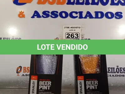 LOTE 263 - 02 COPOS TÉRMICOS DE CERVEJA BEER PINT. (NOVO) (NO ESTADO) ATENÇÃO! FAZER A VISITAÇÃO ANTES DE ARREMATAR, NÃO SABEMOS SE FUNCIONA. LEILÃO NÃO TEM GARANTIA E NEM DEVOLUÇÃO, SUJEITO A POSSÍVEIS AVARIAS VISÍVEIS/OCULTAS E/OU AUSÊNCIA DE COMPONENTES.