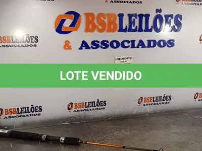 LOTE 133 - 02 VARAS DE PESCA SENDO 01 TELESCÓPICA. (NO ESTADO) ATENÇÃO! FAZER A VISITAÇÃO ANTES DE ARREMATAR, NÃO SABEMOS SE FUNCIONA. LEILÃO NÃO TEM GARANTIA E NEM DEVOLUÇÃO, SUJEITO A POSSÍVEIS AVARIAS VISÍVEIS/OCULTAS E/OU AUSÊNCIA DE COMPONENTES.