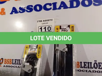 LOTE 110 - 01 KIT CHAVE COM SUPORTE CROMO VANÁDIA LONGA 09 PEÇAS E 01 KIT CHAVE COM SUPORTE 09 PEÇAS PROFISSIONAL CROMO VANÁDIO. (NOVO) (NO ESTADO) ATENÇÃO! FAZER A VISITAÇÃO ANTES DE ARREMATAR, NÃO SABEMOS SE FUNCIONA. LEILÃO NÃO TEM GARANTIA E NEM DEVOLUÇÃO, SUJEITO A POSSÍVEIS AVARIAS VISÍVEIS/OCULTAS E/OU AUSÊNCIA DE COMPONENTES.