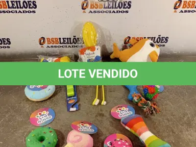 LOTE 339 - 01 LOTE COM VÁRIOS BRINQUEDOS PARA PET. (NOVO) (NO ESTADO) ATENÇÃO! FAZER A VISITAÇÃO ANTES DE ARREMATAR, NÃO SABEMOS SE FUNCIONA. LEILÃO NÃO TEM GARANTIA E NEM DEVOLUÇÃO, SUJEITO A POSSÍVEIS AVARIAS VISÍVEIS/OCULTAS E/OU AUSÊNCIA DE COMPONENTES.