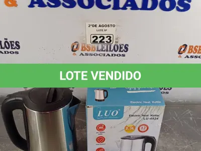 LOTE 223 - 01 CHALEIRA ELÉTRICA DE 2.3L. (NOVO) (NO ESTADO) ATENÇÃO! FAZER A VISITAÇÃO ANTES DE ARREMATAR, NÃO SABEMOS SE FUNCIONA. LEILÃO NÃO TEM GARANTIA E NEM DEVOLUÇÃO, SUJEITO A POSSÍVEIS AVARIAS VISÍVEIS/OCULTAS E/OU AUSÊNCIA DE COMPONENTES.