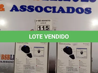 LOTE 115 - 02 TRACKBALL USB. (NO ESTADO) ATENÇÃO! FAZER A VISITAÇÃO ANTES DE ARREMATAR, NÃO SABEMOS SE FUNCIONA. LEILÃO NÃO TEM GARANTIA E NEM DEVOLUÇÃO, SUJEITO A POSSÍVEIS AVARIAS VISÍVEIS/OCULTAS E/OU AUSÊNCIA DE COMPONENTES.