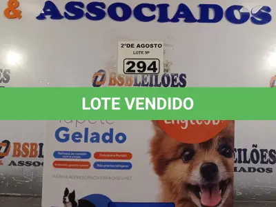 LOTE 294 - 01 TAPETE GELADO PARA REFRESCÂNCIA DE PET 50X65CM. (NOVO) (NO ESTADO) ATENÇÃO! FAZER A VISITAÇÃO ANTES DE ARREMATAR, NÃO SABEMOS SE FUNCIONA. LEILÃO NÃO TEM GARANTIA E NEM DEVOLUÇÃO, SUJEITO A POSSÍVEIS AVARIAS VISÍVEIS/OCULTAS E/OU AUSÊNCIA DE COMPONENTES.