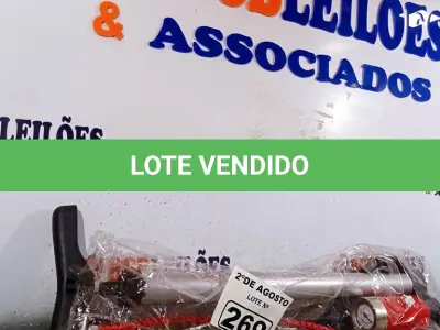 LOTE 269 - 01 BOMBA DE AR COM TANQUE MANÔMETRO. (NOVO) (NO ESTADO) ATENÇÃO! FAZER A VISITAÇÃO ANTES DE ARREMATAR, NÃO SABEMOS SE FUNCIONA. LEILÃO NÃO TEM GARANTIA E NEM DEVOLUÇÃO, SUJEITO A POSSÍVEIS AVARIAS VISÍVEIS/OCULTAS E/OU AUSÊNCIA DE COMPONENTES.