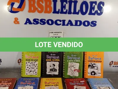 LOTE 122 - 01 COLEÇÃO DE LIVROS DIÁRIO DE 01 BANANA. (NO ESTADO) ATENÇÃO! FAZER A VISITAÇÃO ANTES DE ARREMATAR, NÃO SABEMOS SE FUNCIONA. LEILÃO NÃO TEM GARANTIA E NEM DEVOLUÇÃO, SUJEITO A POSSÍVEIS AVARIAS VISÍVEIS/OCULTAS E/OU AUSÊNCIA DE COMPONENTES.