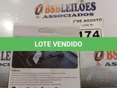 LOTE 174 - 01 SUPORTE VEICULAR PARA CELULAR. (NOVO) (NO ESTADO, LEILÃO NÃO TEM GARANTIA E NEM DEVOLUÇÃO, SUJEITO A POSSÍVEIS AVARIAS VISÍVEIS/OCULTAS E/OU AUSÊNCIA DE COMPONENTES).