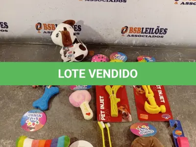 LOTE 288 - 01 LOTE COM VÁRIOS BRINQUEDOS PARA PET. (NOVO) (NO ESTADO) ATENÇÃO! FAZER A VISITAÇÃO ANTES DE ARREMATAR, NÃO SABEMOS SE FUNCIONA. LEILÃO NÃO TEM GARANTIA E NEM DEVOLUÇÃO, SUJEITO A POSSÍVEIS AVARIAS VISÍVEIS/OCULTAS E/OU AUSÊNCIA DE COMPONENTES.