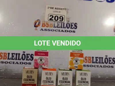 LOTE 209 - 01 LOTE COM 06 ÓLEOS ESSENCIAL. (NO ESTADO) ATENÇÃO! FAZER A VISITAÇÃO ANTES DE ARREMATAR, NÃO SABEMOS SE FUNCIONA. LEILÃO NÃO TEM GARANTIA E NEM DEVOLUÇÃO, SUJEITO A POSSÍVEIS AVARIAS VISÍVEIS/OCULTAS E/OU AUSÊNCIA DE COMPONENTES.