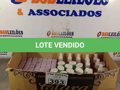 LOTE 393 - 01 KIT COM PERFUMES, AROMATIZADOR DE AMBIENTE E GEL PARA MASSAGEM. (NO ESTADO) ATENÇÃO! FAZER A VISITAÇÃO ANTES DE ARREMATAR, NÃO SABEMOS SE FUNCIONA. LEILÃO NÃO TEM GARANTIA E NEM DEVOLUÇÃO, SUJEITO A POSSÍVEIS AVARIAS VISÍVEIS/OCULTAS E/OU AUSÊNCIA DE COMPONENTES.