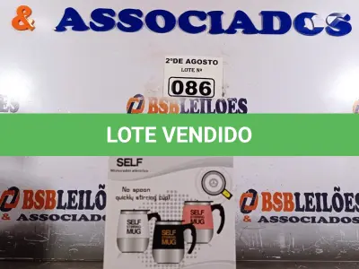 LOTE 086 - 01 COPO DE MISTURADOR ELÉTRICO. (NOVO) (NO ESTADO) ATENÇÃO! FAZER A VISITAÇÃO ANTES DE ARREMATAR, NÃO SABEMOS SE FUNCIONA. LEILÃO NÃO TEM GARANTIA E NEM DEVOLUÇÃO, SUJEITO A POSSÍVEIS AVARIAS VISÍVEIS/OCULTAS E/OU AUSÊNCIA DE COMPONENTES.