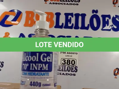 LOTE 380 - 02 CAIXAS COM ÁLCOOL EM GEL 70% COM HIDRATANTE 440G COM 12 FRASCOS CADA. (NO ESTADO) ATENÇÃO! FAZER A VISITAÇÃO ANTES DE ARREMATAR, NÃO SABEMOS SE FUNCIONA. LEILÃO NÃO TEM GARANTIA E NEM DEVOLUÇÃO, SUJEITO A POSSÍVEIS AVARIAS VISÍVEIS/OCULTAS E/OU AUSÊNCIA DE COMPONENTES.