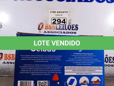 LOTE 294 - 01 TAPETE GELADO PARA REFRESCÂNCIA DE PET 50X65CM. (NOVO) (NO ESTADO) ATENÇÃO! FAZER A VISITAÇÃO ANTES DE ARREMATAR, NÃO SABEMOS SE FUNCIONA. LEILÃO NÃO TEM GARANTIA E NEM DEVOLUÇÃO, SUJEITO A POSSÍVEIS AVARIAS VISÍVEIS/OCULTAS E/OU AUSÊNCIA DE COMPONENTES.