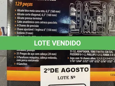 LOTE 264 - 01 MALETA DE FERRAMENTAS 129 PEÇAS. (NOVO) (NO ESTADO) ATENÇÃO! FAZER A VISITAÇÃO ANTES DE ARREMATAR, NÃO SABEMOS SE FUNCIONA. LEILÃO NÃO TEM GARANTIA E NEM DEVOLUÇÃO, SUJEITO A POSSÍVEIS AVARIAS VISÍVEIS/OCULTAS E/OU AUSÊNCIA DE COMPONENTES.