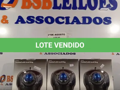 LOTE 132 - 01 PROJETOR MULTIMIDIA MARCA EPSON COM CONTROLE. (NO ESTADO) ATENÇÃO! FAZER A VISITAÇÃO ANTES DE ARREMATAR, NÃO SABEMOS SE FUNCIONA. LEILÃO NÃO TEM GARANTIA E NEM DEVOLUÇÃO, SUJEITO A POSSÍVEIS AVARIAS VISÍVEIS/OCULTAS E/OU AUSÊNCIA DE COMPONENTES.