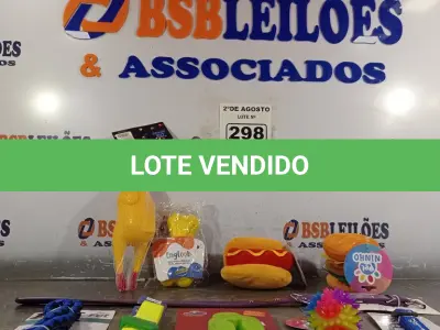 LOTE 298 - 01 LOTE COM VÁRIOS BRINQUEDOS PARA PET. (NOVO) (NO ESTADO) ATENÇÃO! FAZER A VISITAÇÃO ANTES DE ARREMATAR, NÃO SABEMOS SE FUNCIONA. LEILÃO NÃO TEM GARANTIA E NEM DEVOLUÇÃO, SUJEITO A POSSÍVEIS AVARIAS VISÍVEIS/OCULTAS E/OU AUSÊNCIA DE COMPONENTES.