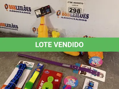 LOTE 298 - 01 LOTE COM VÁRIOS BRINQUEDOS PARA PET. (NOVO) (NO ESTADO) ATENÇÃO! FAZER A VISITAÇÃO ANTES DE ARREMATAR, NÃO SABEMOS SE FUNCIONA. LEILÃO NÃO TEM GARANTIA E NEM DEVOLUÇÃO, SUJEITO A POSSÍVEIS AVARIAS VISÍVEIS/OCULTAS E/OU AUSÊNCIA DE COMPONENTES.