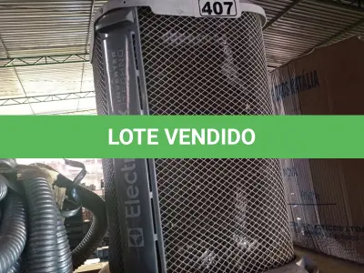 LOTE 407 - 01 CONDENSADORA MARCA ELECTROLUX INVERTER 220V. (NO ESTADO) ATENÇÃO! FAZER A VISITAÇÃO ANTES DE ARREMATAR, NÃO SABEMOS SE FUNCIONA. LEILÃO NÃO TEM GARANTIA E NEM DEVOLUÇÃO, SUJEITO A POSSÍVEIS AVARIAS VISÍVEIS/OCULTAS E/OU AUSÊNCIA DE COMPONENTES.