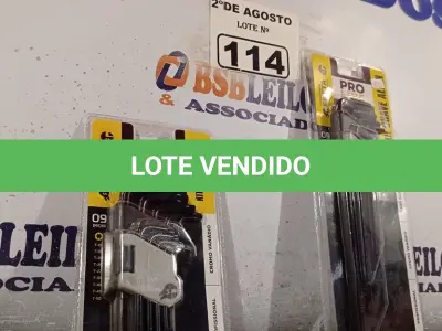 LOTE 114 - 01 KIT CHAVE COM SUPORTE CROMO VANÁDIA LONGA 09 PEÇAS E 01 KIT CHAVE COM SUPORTE 09 PEÇAS PROFISSIONAL CROMO VANÁDIO. (NOVO) (NO ESTADO) ATENÇÃO! FAZER A VISITAÇÃO ANTES DE ARREMATAR, NÃO SABEMOS SE FUNCIONA. LEILÃO NÃO TEM GARANTIA E NEM DEVOLUÇÃO, SUJEITO A POSSÍVEIS AVARIAS VISÍVEIS/OCULTAS E/OU AUSÊNCIA DE COMPONENTES.