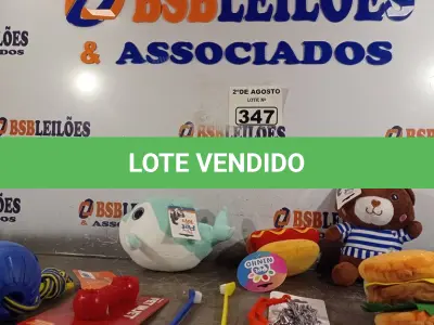 LOTE 347 - 01 LOTE COM VÁRIOS BRINQUEDOS PARA PET. (NOVO) (NO ESTADO) ATENÇÃO! FAZER A VISITAÇÃO ANTES DE ARREMATAR, NÃO SABEMOS SE FUNCIONA. LEILÃO NÃO TEM GARANTIA E NEM DEVOLUÇÃO, SUJEITO A POSSÍVEIS AVARIAS VISÍVEIS/OCULTAS E/OU AUSÊNCIA DE COMPONENTES.