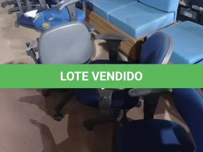 LOTE 361 - 06 CADEIRAS PARA ESCRITÓRIO. (NO ESTADO) ATENÇÃO! FAZER A VISITAÇÃO ANTES DE ARREMATAR, NÃO SABEMOS SE FUNCIONA. LEILÃO NÃO TEM GARANTIA E NEM DEVOLUÇÃO, SUJEITO A POSSÍVEIS AVARIAS VISÍVEIS/OCULTAS E/OU AUSÊNCIA DE COMPONENTES.