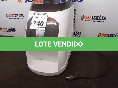 LOTE 240 - 01 BEBEDOURO DE BANCADA LIBELL. (NO ESTADO) ATENÇÃO! FAZER A VISITAÇÃO ANTES DE ARREMATAR, NÃO SABEMOS SE FUNCIONA. LEILÃO NÃO TEM GARANTIA E NEM DEVOLUÇÃO, SUJEITO A POSSÍVEIS AVARIAS VISÍVEIS/OCULTAS E/OU AUSÊNCIA DE COMPONENTES.
