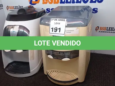 LOTE 191 - 02 BEBEDOUROS DE BANCADA LATINA. (NO ESTADO) ATENÇÃO! FAZER A VISITAÇÃO ANTES DE ARREMATAR, NÃO SABEMOS SE FUNCIONA. LEILÃO NÃO TEM GARANTIA E NEM DEVOLUÇÃO, SUJEITO A POSSÍVEIS AVARIAS VISÍVEIS/OCULTAS E/OU AUSÊNCIA DE COMPONENTES.