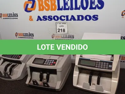 LOTE 218 - 03 CONTADORAS DE CÉDULAS. (NO ESTADO) ATENÇÃO! FAZER A VISITAÇÃO ANTES DE ARREMATAR, NÃO SABEMOS SE FUNCIONA. LEILÃO NÃO TEM GARANTIA E NEM DEVOLUÇÃO, SUJEITO A POSSÍVEIS AVARIAS VISÍVEIS/OCULTAS E/OU AUSÊNCIA DE COMPONENTES.