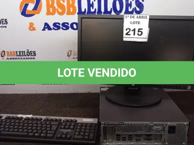 LOTE 215 - 01 CPU LENOVO E 01 MONITOR COM TECLADO. (NO ESTADO) ATENÇÃO! FAZER A VISITAÇÃO ANTES DE ARREMATAR, NÃO SABEMOS SE FUNCIONA. LEILÃO NÃO TEM GARANTIA E NEM DEVOLUÇÃO, SUJEITO A POSSÍVEIS AVARIAS VISÍVEIS/OCULTAS E/OU AUSÊNCIA DE COMPONENTES.
