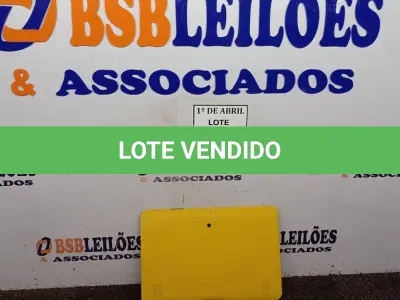 LOTE 375 - 01 TABLET POSITIVO.  (NO ESTADO) ATENÇÃO! FAZER A VISITAÇÃO ANTES DE ARREMATAR, NÃO SABEMOS SE FUNCIONA. LEILÃO NÃO TEM GARANTIA E NEM DEVOLUÇÃO, SUJEITO A POSSÍVEIS AVARIAS VISÍVEIS/OCULTAS E/OU AUSÊNCIA DE COMPONENTES.
