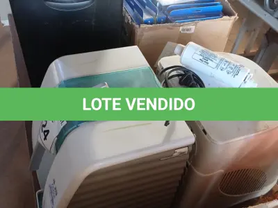LOTE 224 -  02 BEBEDOUROS DE BANCADA. (NO ESTADO) ATENÇÃO! FAZER A VISITAÇÃO ANTES DE ARREMATAR, NÃO SABEMOS SE FUNCIONA. LEILÃO NÃO TEM GARANTIA E NEM DEVOLUÇÃO, SUJEITO A POSSÍVEIS AVARIAS VISÍVEIS/OCULTAS E/OU AUSÊNCIA DE COMPONENTES.