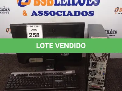 LOTE 258 - 01 CPU HP, 01 MONITOR E 01 TECLADO.  (NO ESTADO) ATENÇÃO! FAZER A VISITAÇÃO ANTES DE ARREMATAR, NÃO SABEMOS SE FUNCIONA. LEILÃO NÃO TEM GARANTIA E NEM DEVOLUÇÃO, SUJEITO A POSSÍVEIS AVARIAS VISÍVEIS/OCULTAS E/OU AUSÊNCIA DE COMPONENTES.